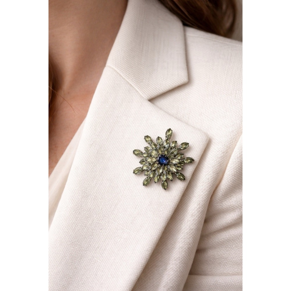 Vintage 50s/60s RARE marquise-cut Smokey Green Rhinestone Starburst Brooch/Pin